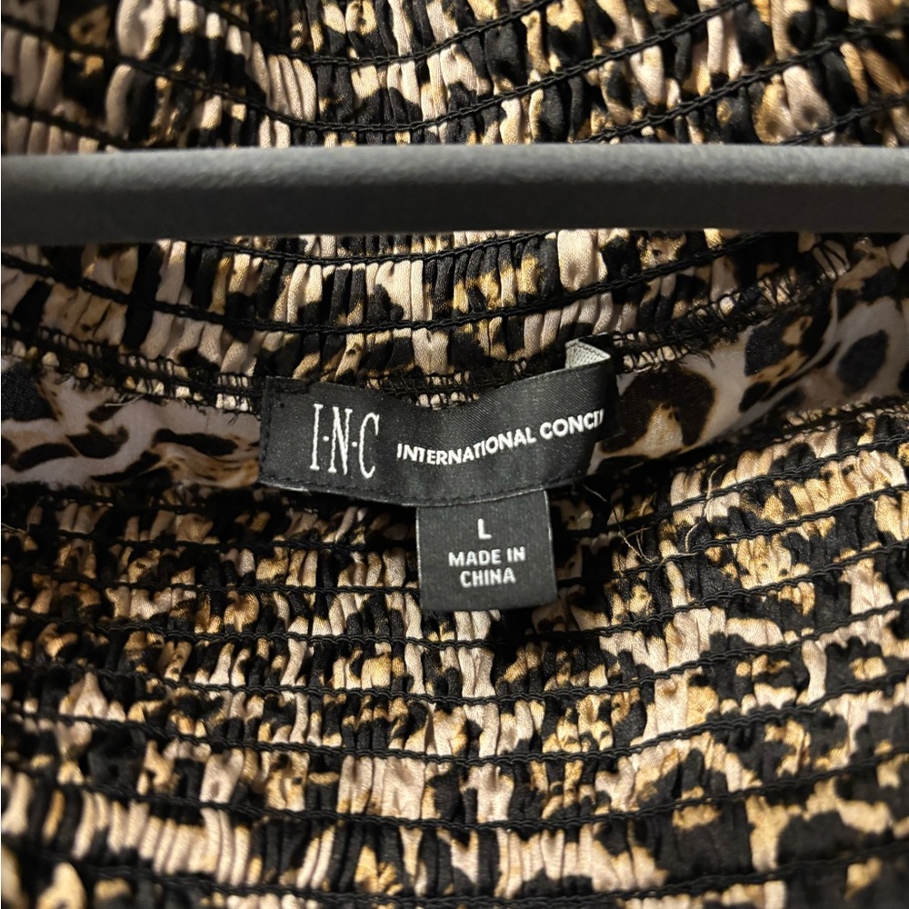 INC International Concepts Leopard Wide Leg Pants with Black Stripe - Picture 5 of 7